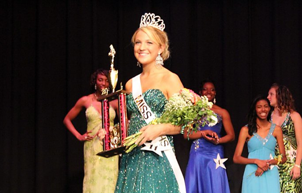 Photo+Gallery%3A+Miss+PGHS+2011