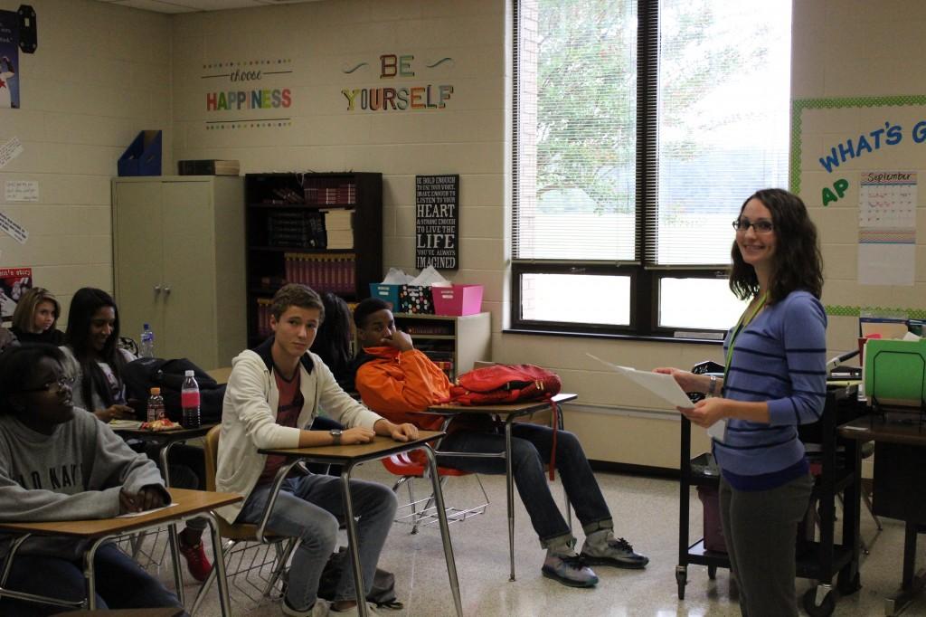 English teacher Lauren Lancaster adresses her 5th period class.