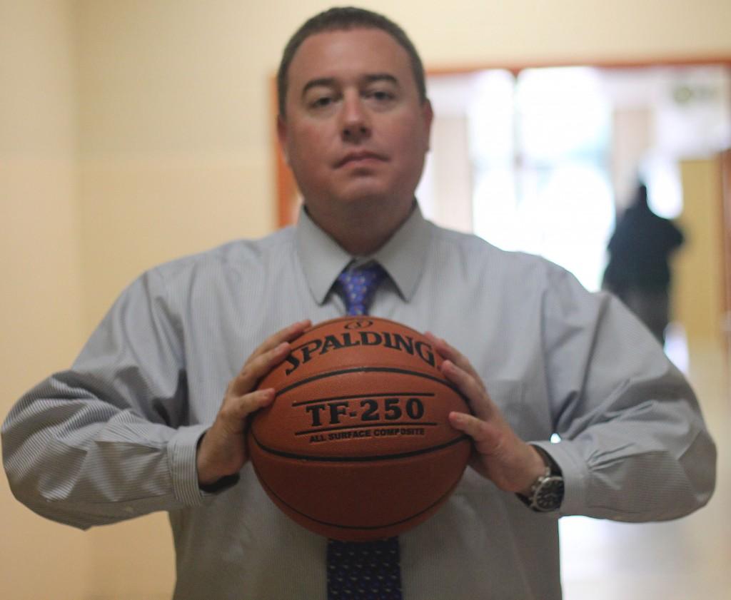 Coach Carr Previews Basketball Bash