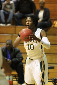 Quincy scored his 1,000th point during the Fort Lee Invitational tournament over winter break. Photo by Matteo Reed.
