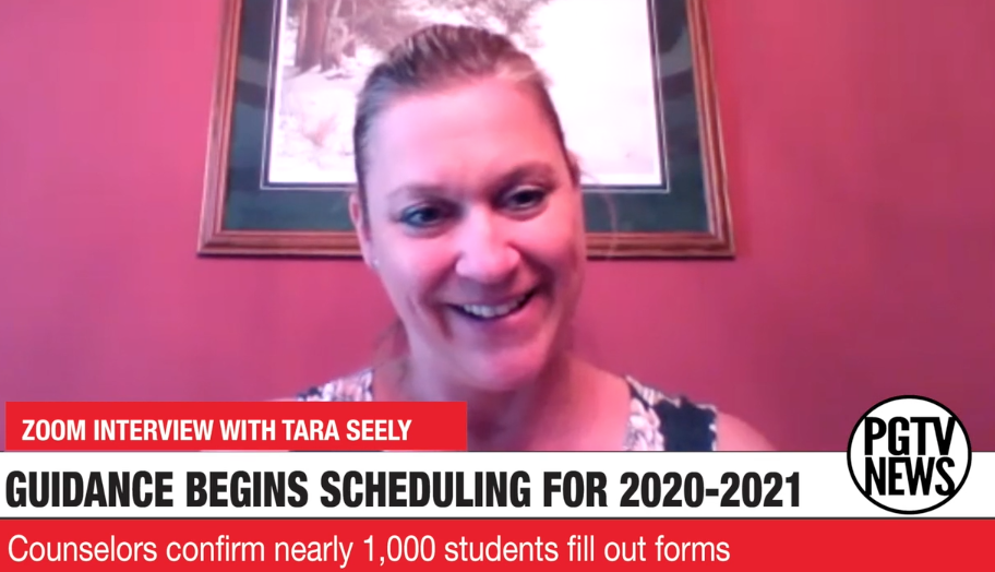 Guidance Counselor Tara Seely answers questions on Zoom about scheduling.